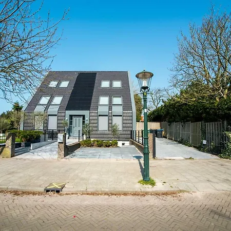 Yasmina Apartment Zandvoort